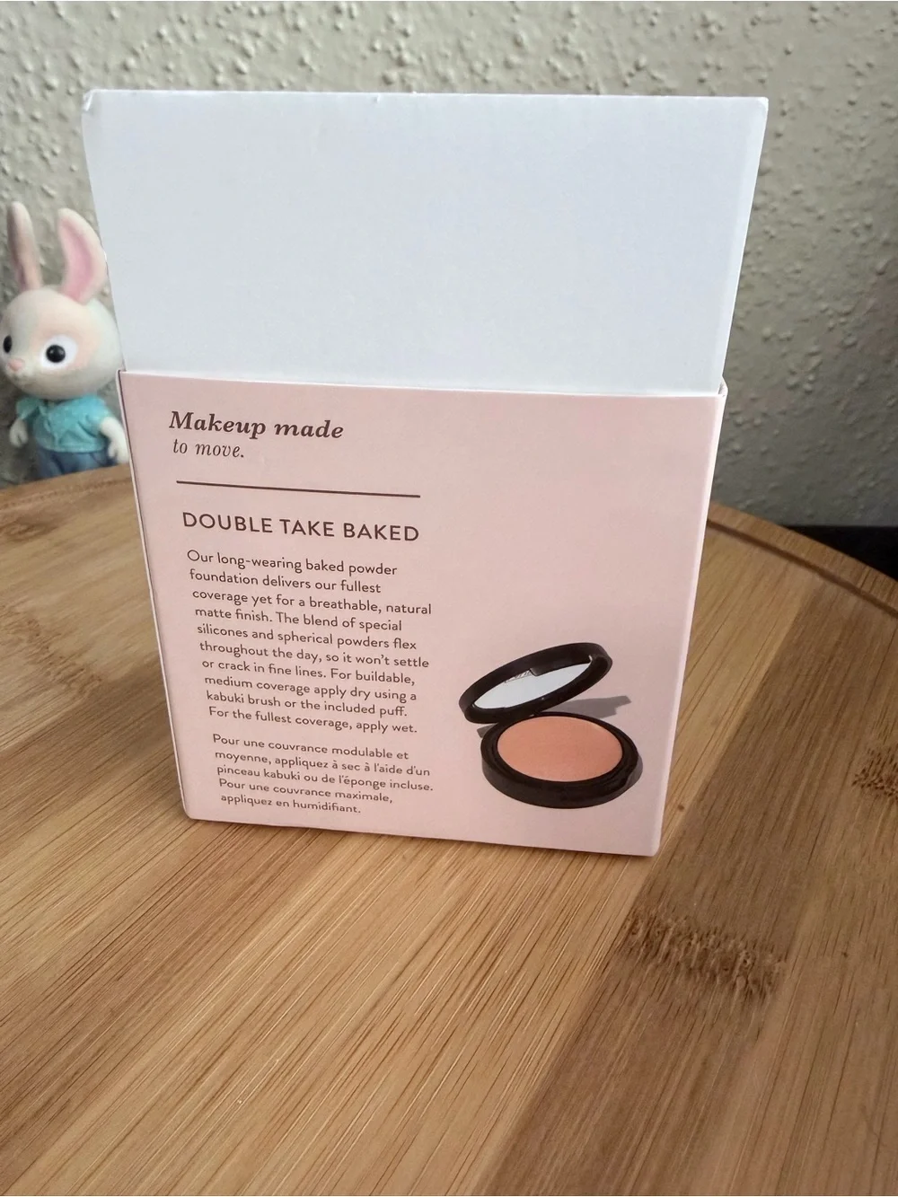 Laura Geller Peachy Pink Compact Box